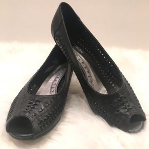 Black Peep Toe Flats Covington